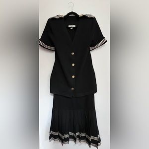 Exquisite St.John knit suit / Vintage 1980’s